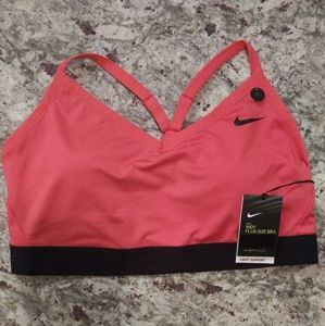 Women's active wear